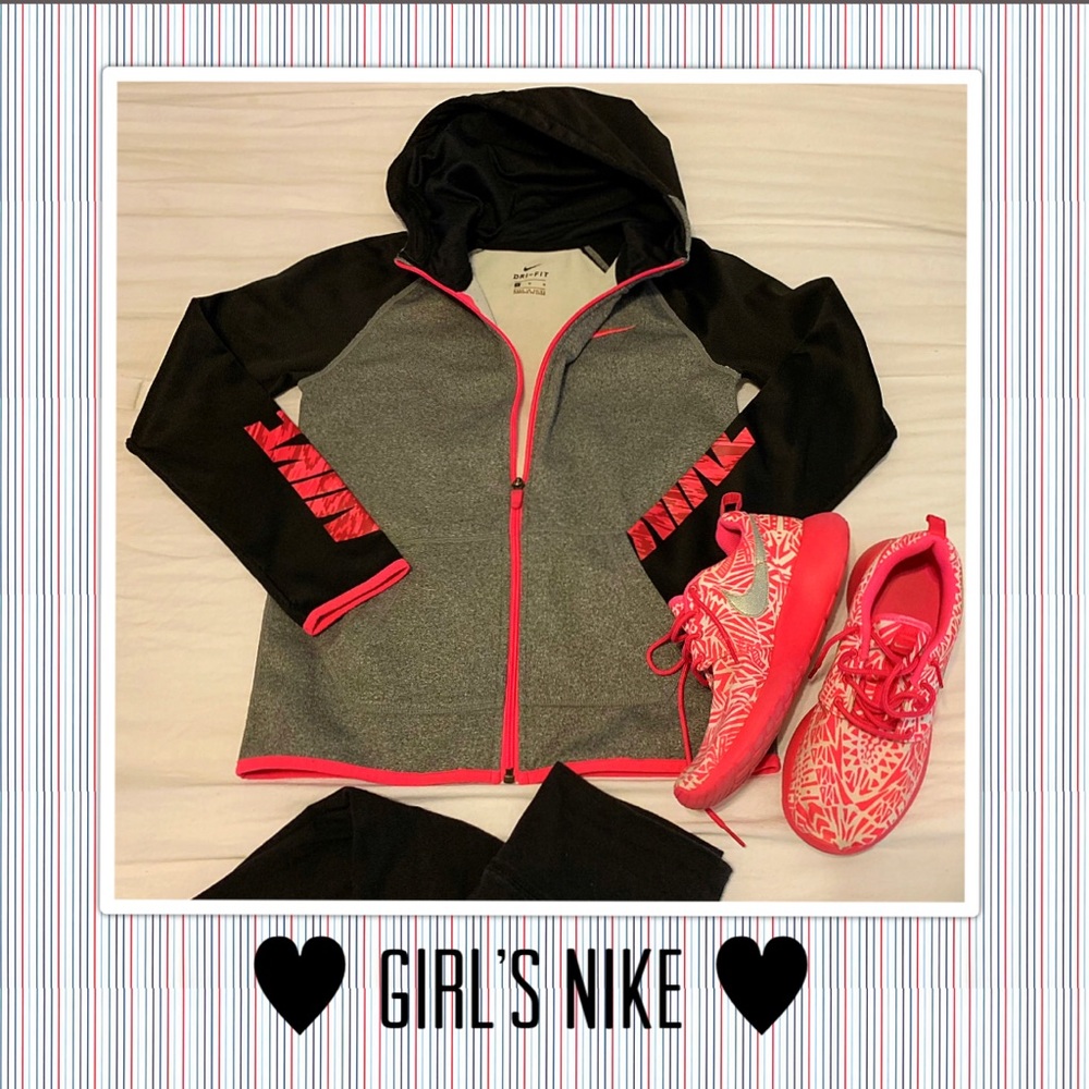 Pink Nike’s!